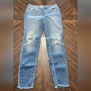 Kancan Cassandra Mid Rise Skinny Jeans KC8274M Distressed Knees size 9/28